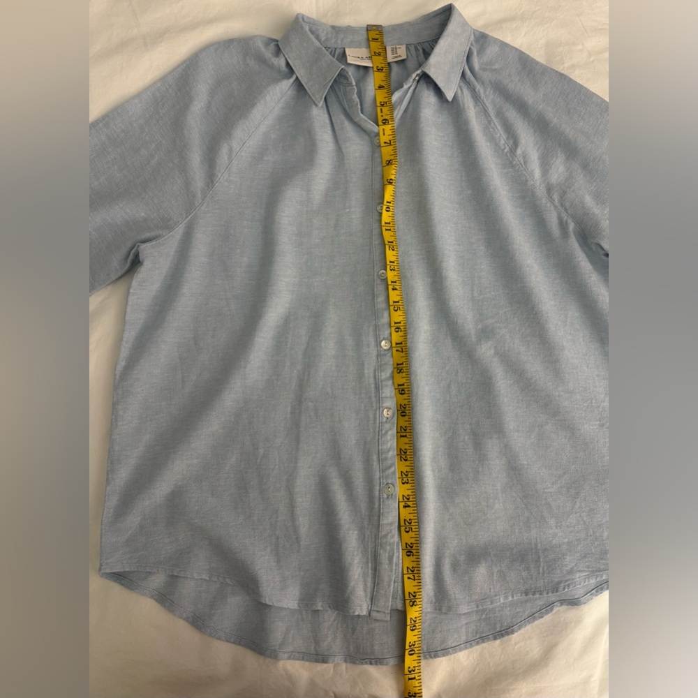 EUC Laura Ashley Button-Up Shirt Womens XL Blue Linen Blend Long Sleeve Casual - Picture 9 of 11